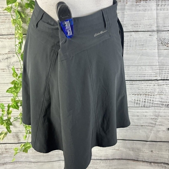 Eddie Bauer Skirt Skort size 8 Classic Black Short Swing Athletic Sports Modest - Picture 11 of 13